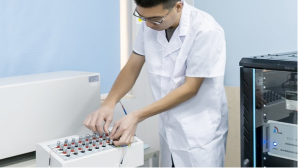 儀器校驗(yàn)的目的是什么？儀器校驗(yàn)有哪些基本要求。