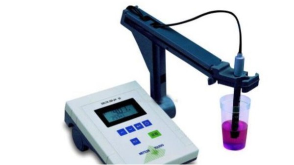 ph計(jì)校準(zhǔn)時(shí)應(yīng)注意什么問(wèn)題