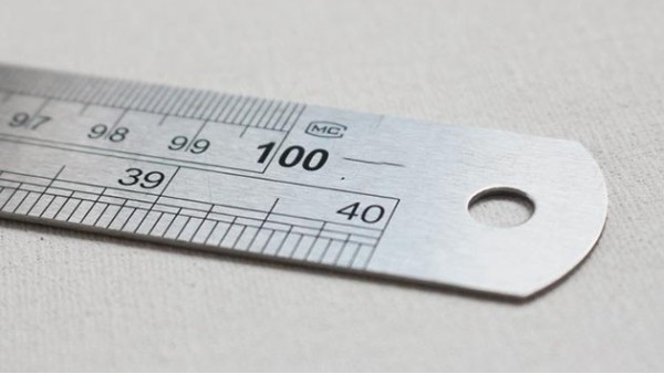 鋼直尺校準(zhǔn)不合格原因