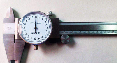 帶表的卡尺如何看數(shù)值-帶表卡尺的性能特點(diǎn)