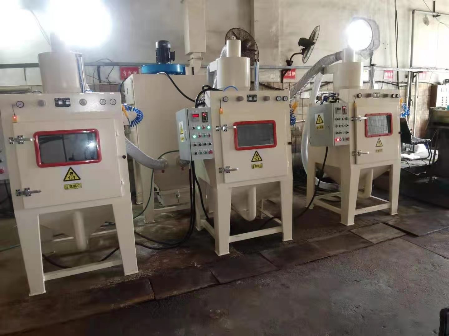 小型噴砂機(jī)的噴砂效果如何？